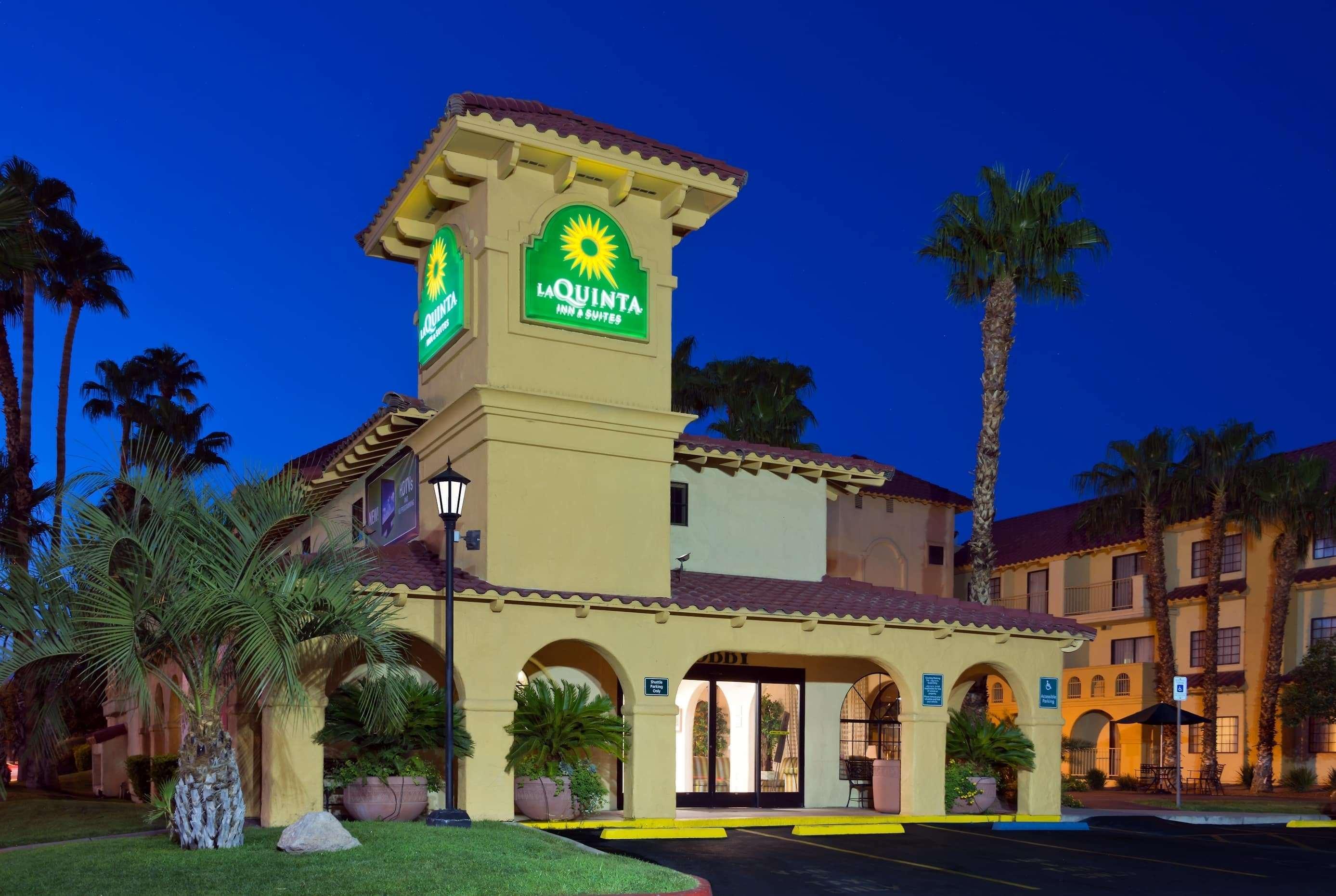 La Quinta By Wyndham Las Vegas Airport N Conv. Exteriör bild