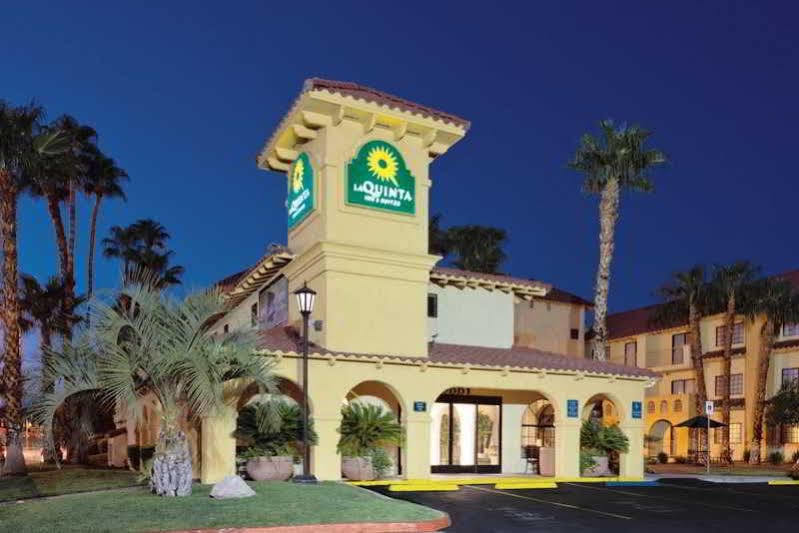La Quinta By Wyndham Las Vegas Airport N Conv. Exteriör bild